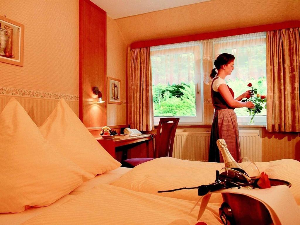 Hotel Weinschanke Rohdental Hessisch Oldendorf Habitación foto